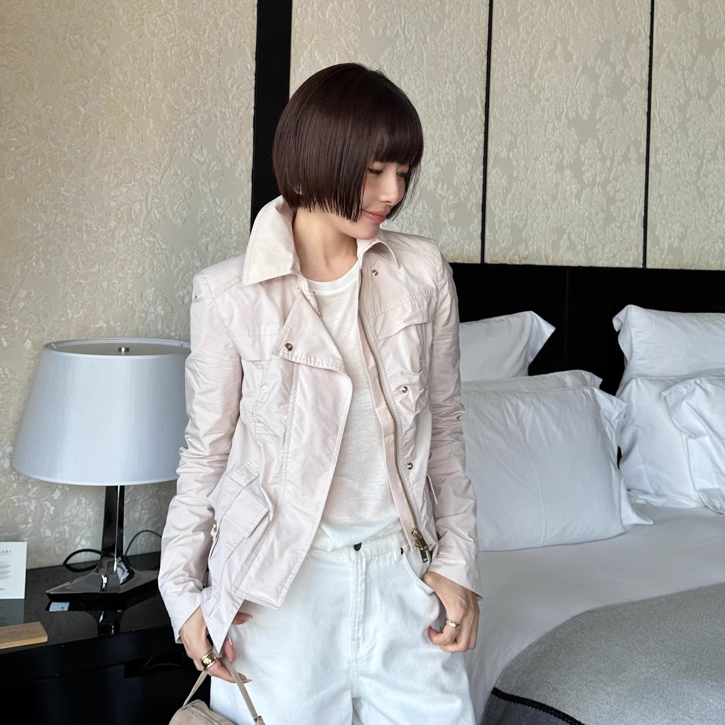 腔调质感翻领腰带口袋设计外套