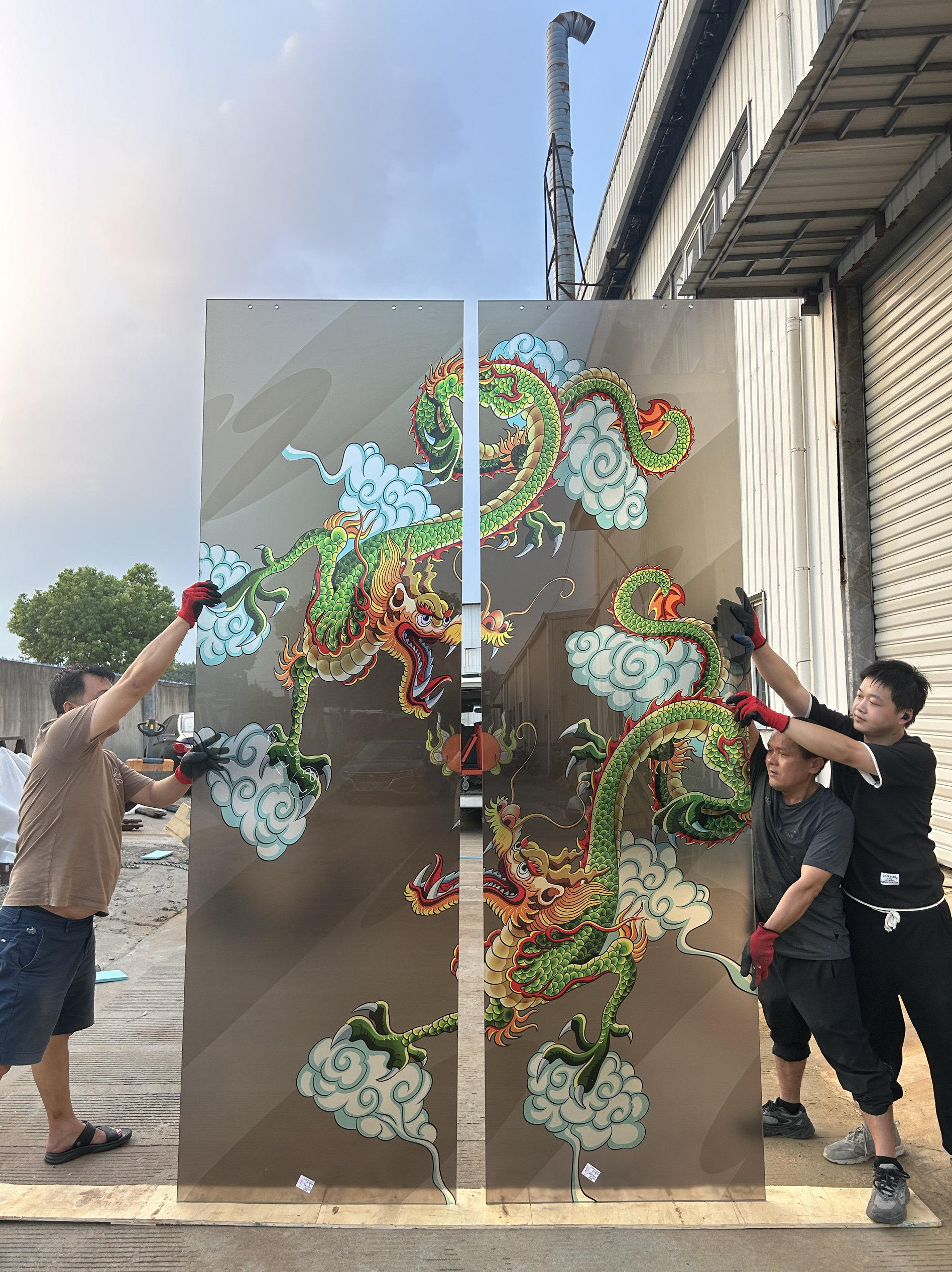 艺术玻璃屏风隔断背景工艺玻璃移门玻璃雕花玻璃彩色玻璃二龙戏珠