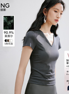 衣香丽影灰色V领短袖T恤女2026年夏装新款时尚高弹修身莱赛尔上衣