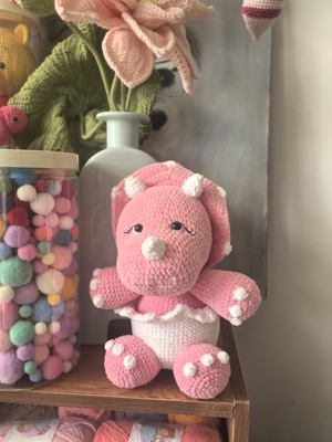 手工制作钩织毛线玩偶小恐龙挂件情侣礼物成品