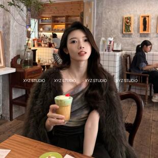 栗子妮妮 毛外套女冬中长款托斯卡纳宽松加厚仿皮草毛绒绒大衣