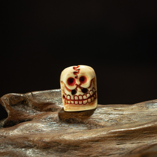 藏传密宗老佛珠念珠配饰〓清代老料彩绘雕寒林护法三通佛头塔配饰