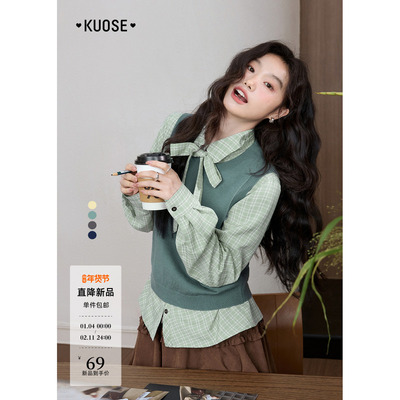 无袖圆领针织马甲外穿灰色上衣