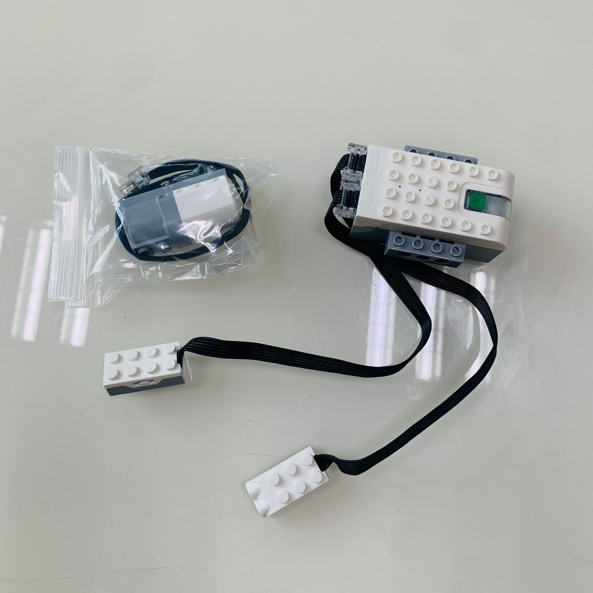 wedo2.0国产电子件主机集线器马达刷卡传感器倾斜传感器兼容乐高