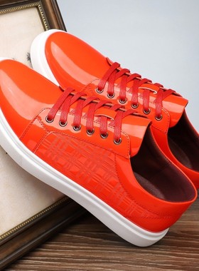 精神小伙48特大码橘红色亮皮时尚板鞋男正装镜面漆皮商务休闲皮鞋