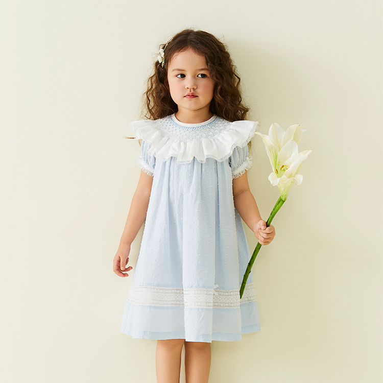 【明星同款】Petite Marguerite手工缩褶绣蓝色提花主教领连衣裙