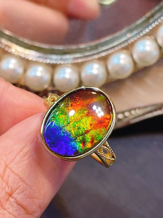 天然加拿大斑彩石戒指