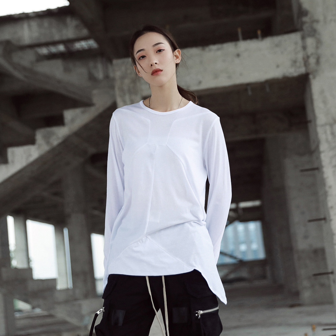SIMPLE BLACK °µºÚÉè¼Æ¸ÐÆ´½ÓÑàβÔìÐͳ¤Ðä´òµ×TÐô