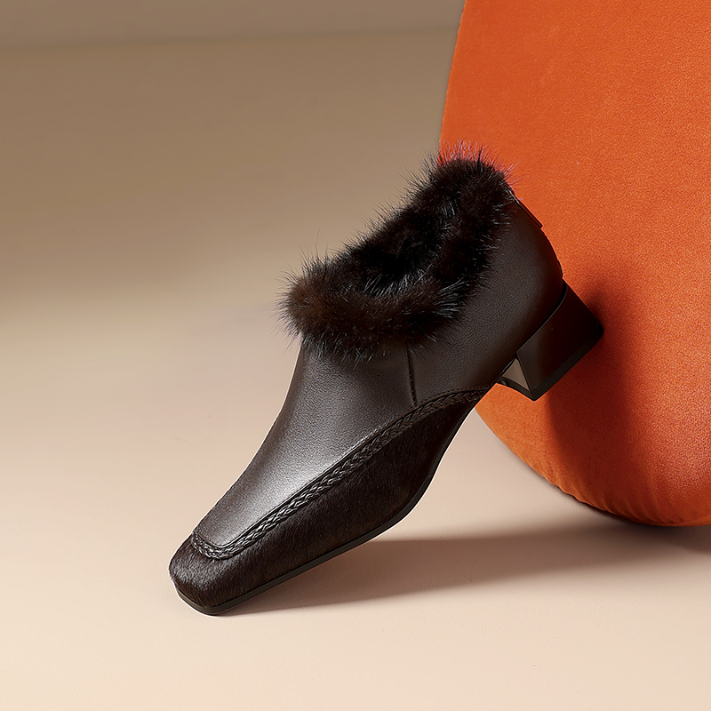 低跟加绒深口单鞋真皮拼接