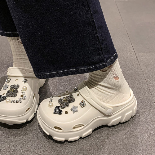 GGGLU阳光路卡通洞洞鞋