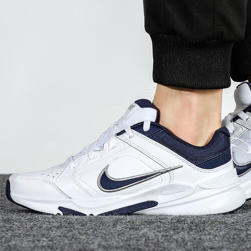 Nike/耐克百搭老爹鞋运动鞋