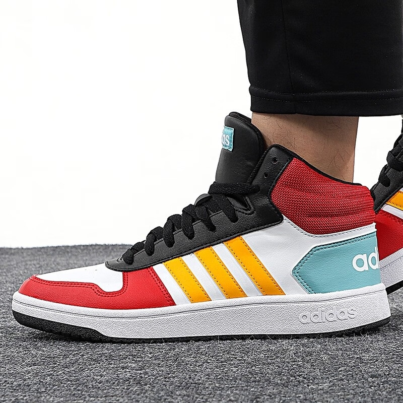 阿迪男鞋缓震耐磨运动篮球鞋