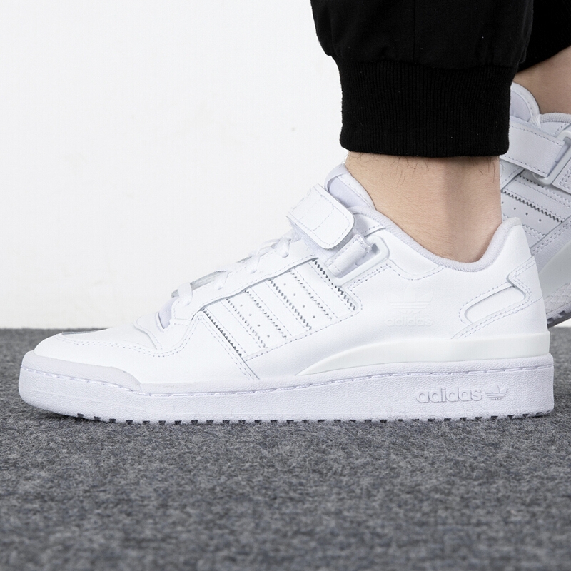 男子运动休闲鞋板鞋小白鞋Adidas