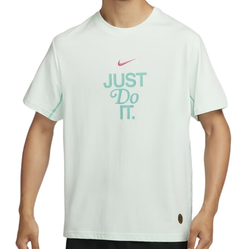 Nike耐克男宽松休闲圆领运动短袖