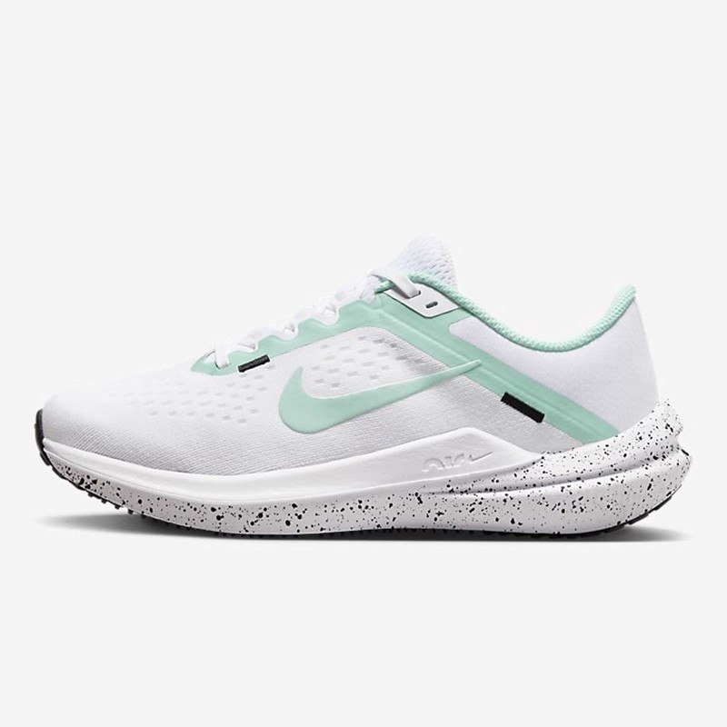 耐克女透气缓震休闲跑步鞋