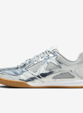 NIKE耐克男女鞋 时尚百搭透气缓震运动足球鞋IB3566-001