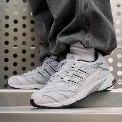 adidas阿迪达斯男女鞋TEMPER RUN 2.0跑步鞋IH0402 JH5502 JH5503