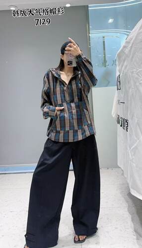 妃儿红7129大码格子衬衫女胖mm连帽小衫上衣200斤女装新款秋装