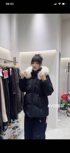 胖淼淼018大码羽绒服女胖mm狐狸毛领收腰200斤女装新款90白鸭绒冬