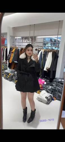 芮娜依莲9089大码羽绒服狐狸毛领90白鸭绒200斤女装新款中长款冬