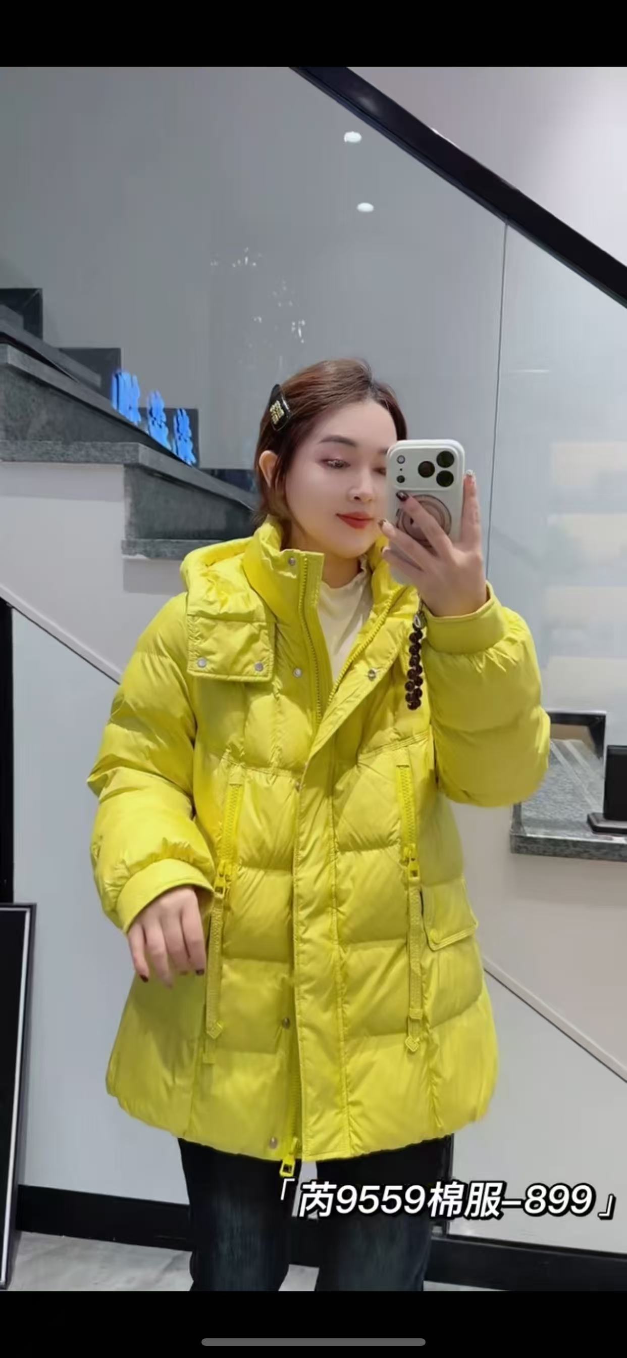 芮娜依莲9559大码棉服女胖MM连帽面包服200斤女装新款棉衣棉袄冬