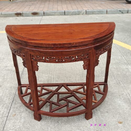 刺猬紫檀半月台玄关摆件