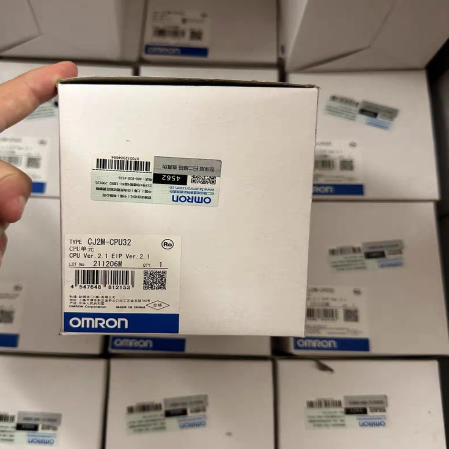 欧姆龙全新正品 未拆封CJ2M-CPU32模块