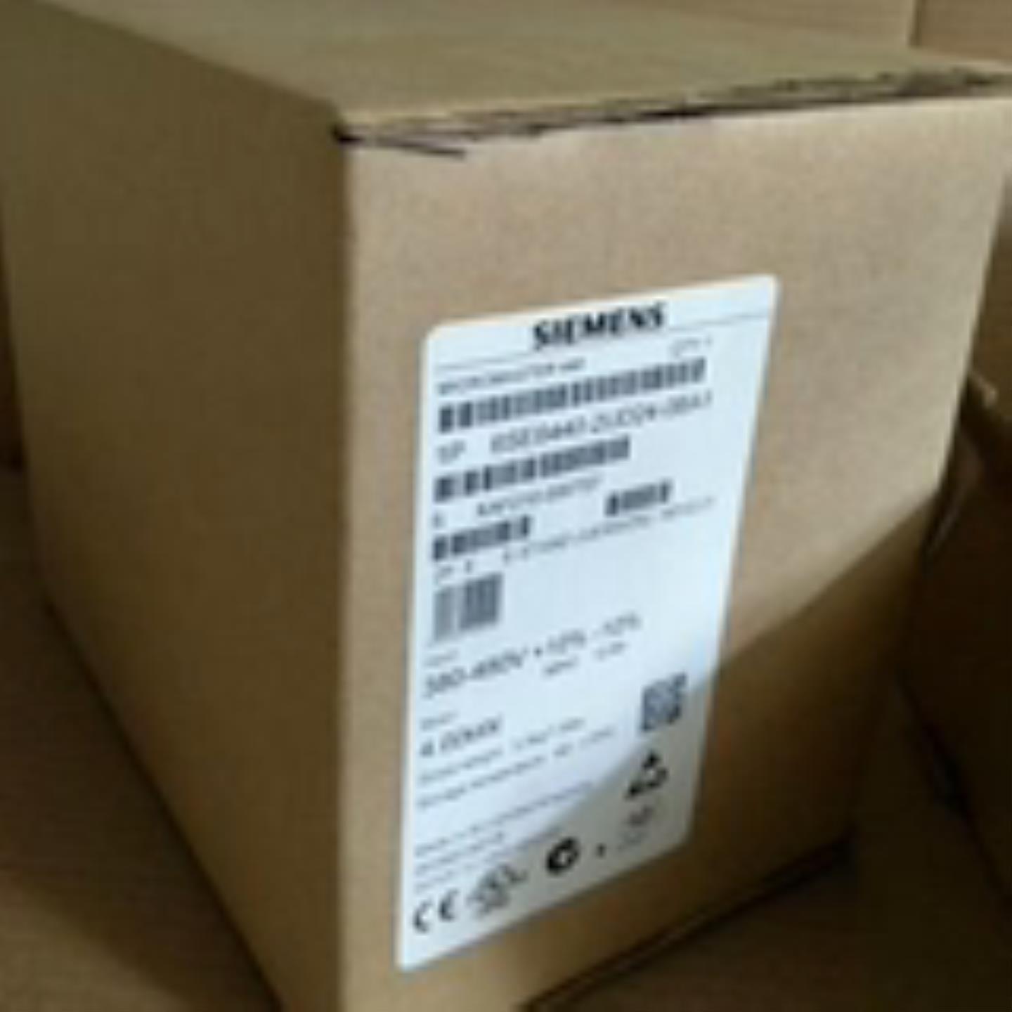 6SE6430-2AD33-7EA0 变频器 37kw 380-480V MM440430420