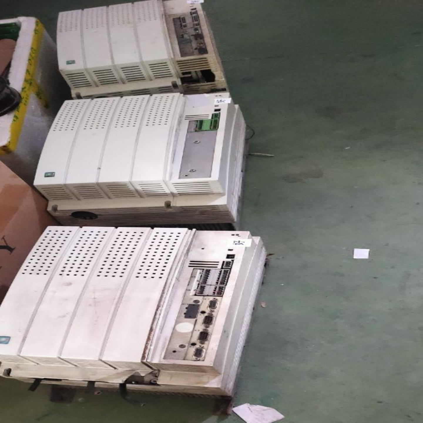 伦茨   EVS9329-EPES  外壳破损有一点  议价  EMB9342-E