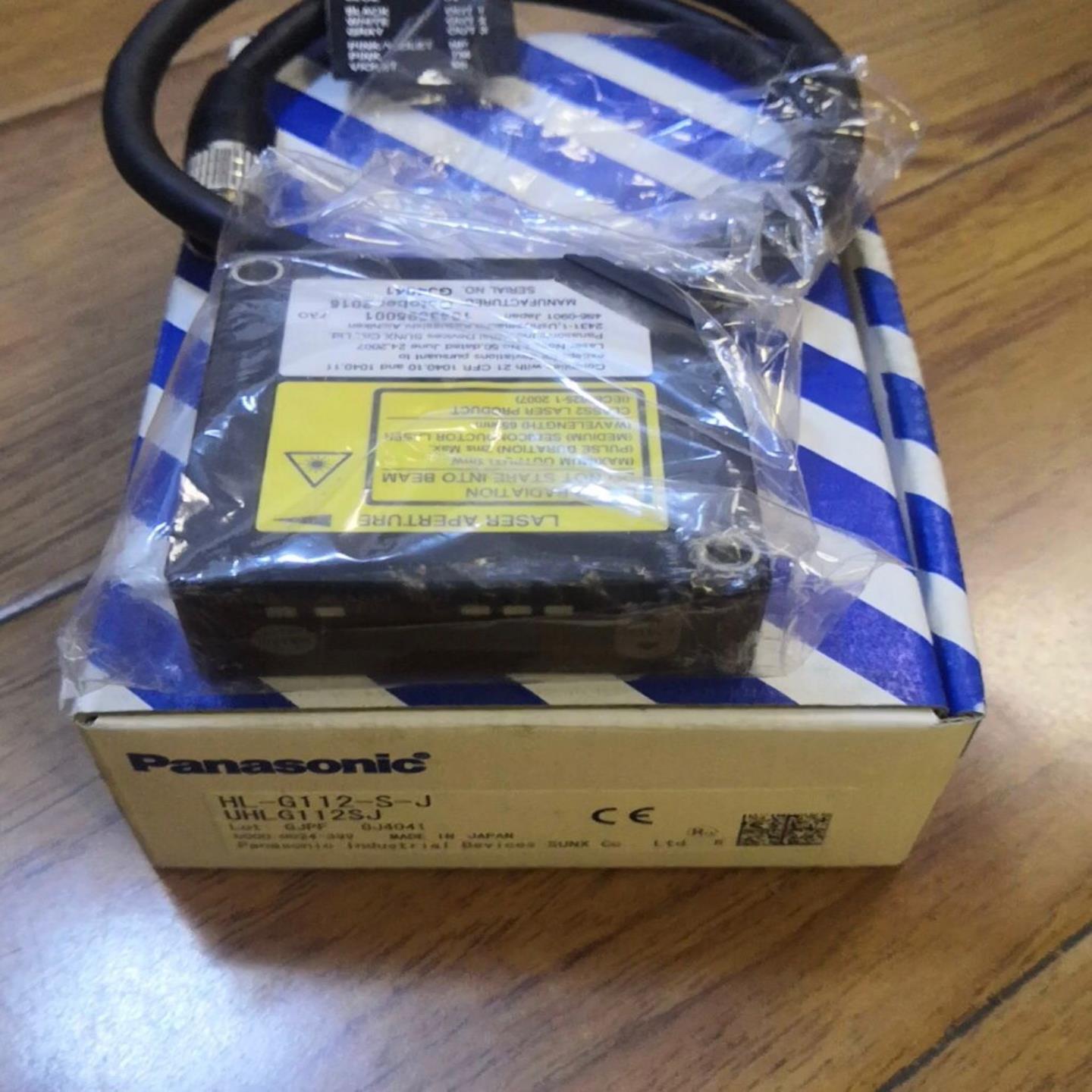 日本松下激光传感器全新原装正品HL-G112-S-J现货议价