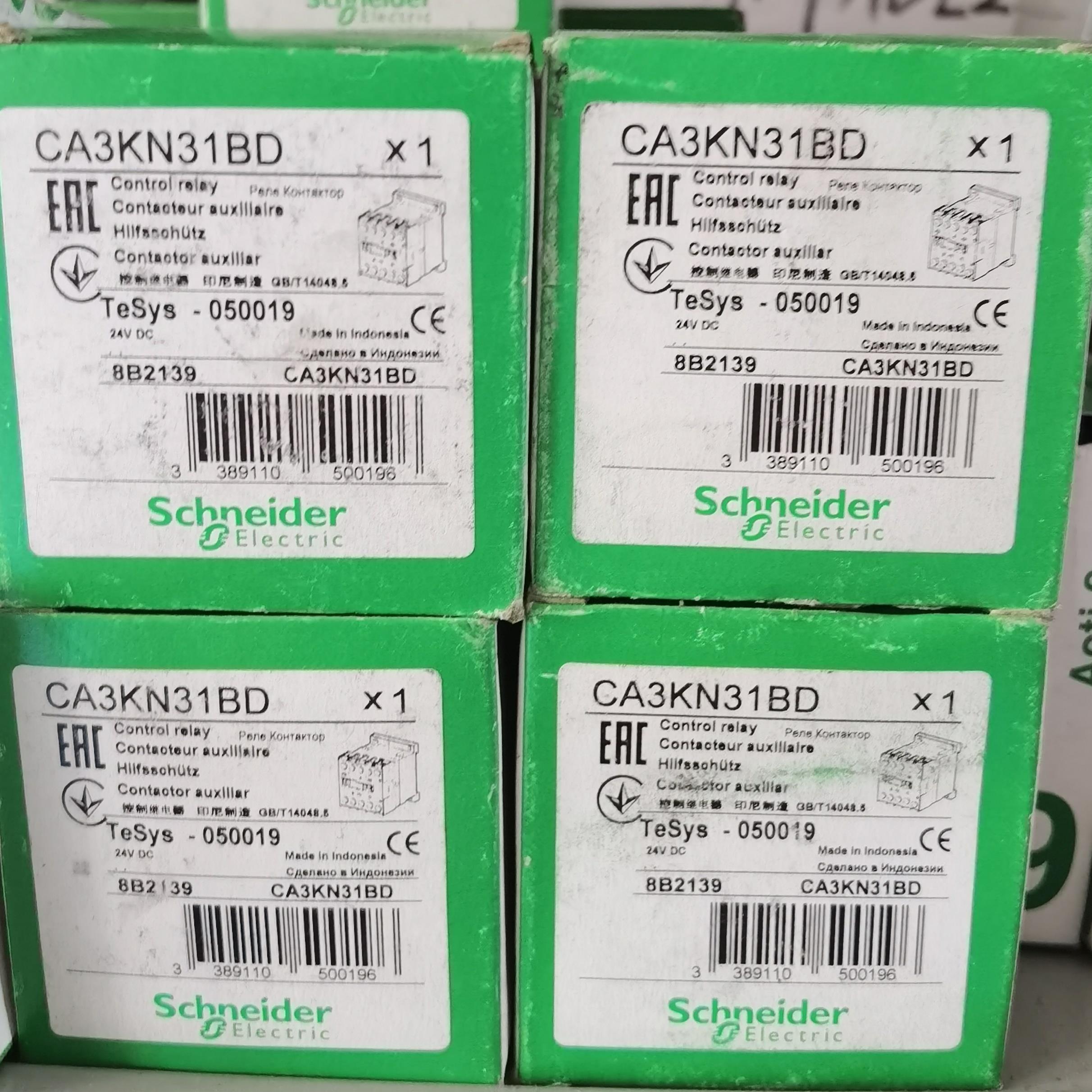 施耐德 CA3KN31BD  050019控制继电器  全新现货 标价实价