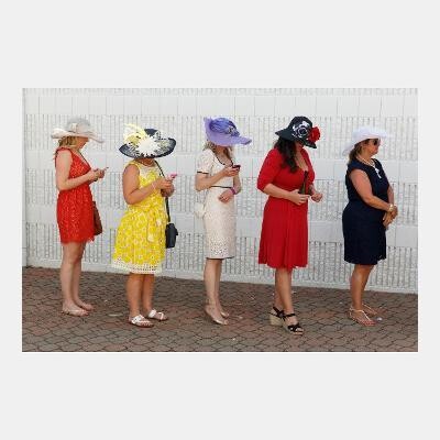 预订 Only Human: Photographs by Martin Parr (Kentucky Derby, Louisville, USA, 2015) Only Human: Photographs by Martin Pa