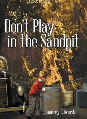 [预订]Don’t Play in the Sandpit 9781480831070