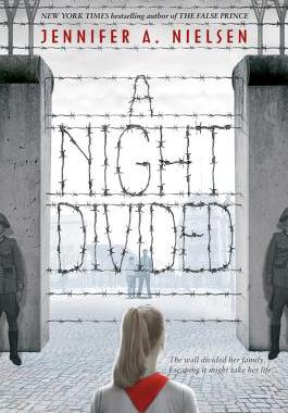 【预订】A Night Divided