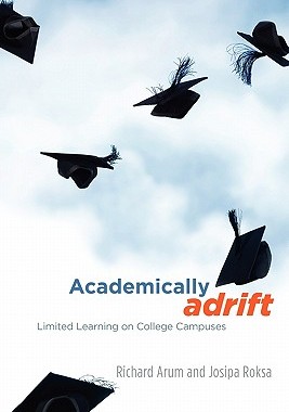 【预订】Academically Adrift 9780226028569