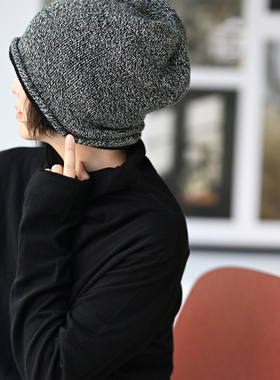 A05100 休闲百搭纯羊毛卷边撞色花线堆堆女士毛线保暖帽 米兰宣言