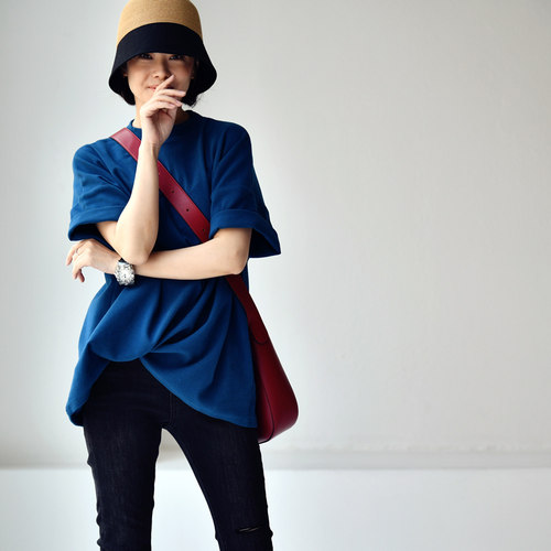 小圆领短袖磨毛加厚T恤女文艺