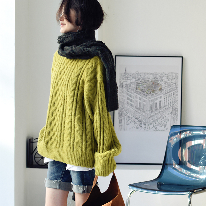 圆领纯色慵懒风加厚麻花毛衣