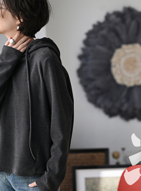 R25317 文艺百搭德绒合身格子拼色连帽抽绳卫衣女2026春 米兰宣言