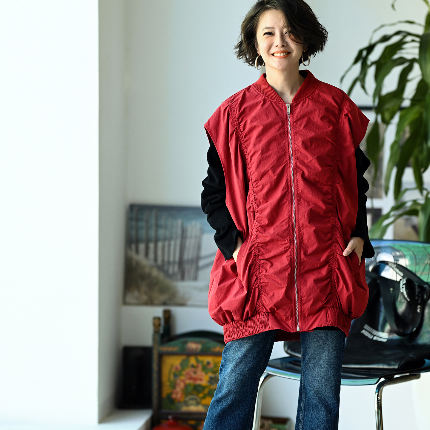 时尚红色拉链棒球领皱褶长款马甲