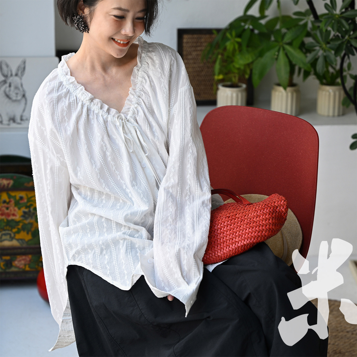 包邮C26150 文艺淑女V领抽绳花边纯棉宽松刺绣衬衫女春 米兰宣言