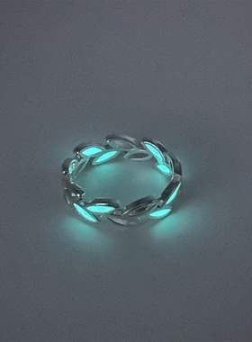 镂空五角星戒指女士韩版时尚个性简约气质星星指环开口可调节