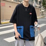 黑色
