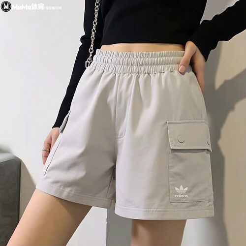 阿迪达斯三叶草女裤2026夏款ESS C SHORTS宽松美式工装短裤KD1422