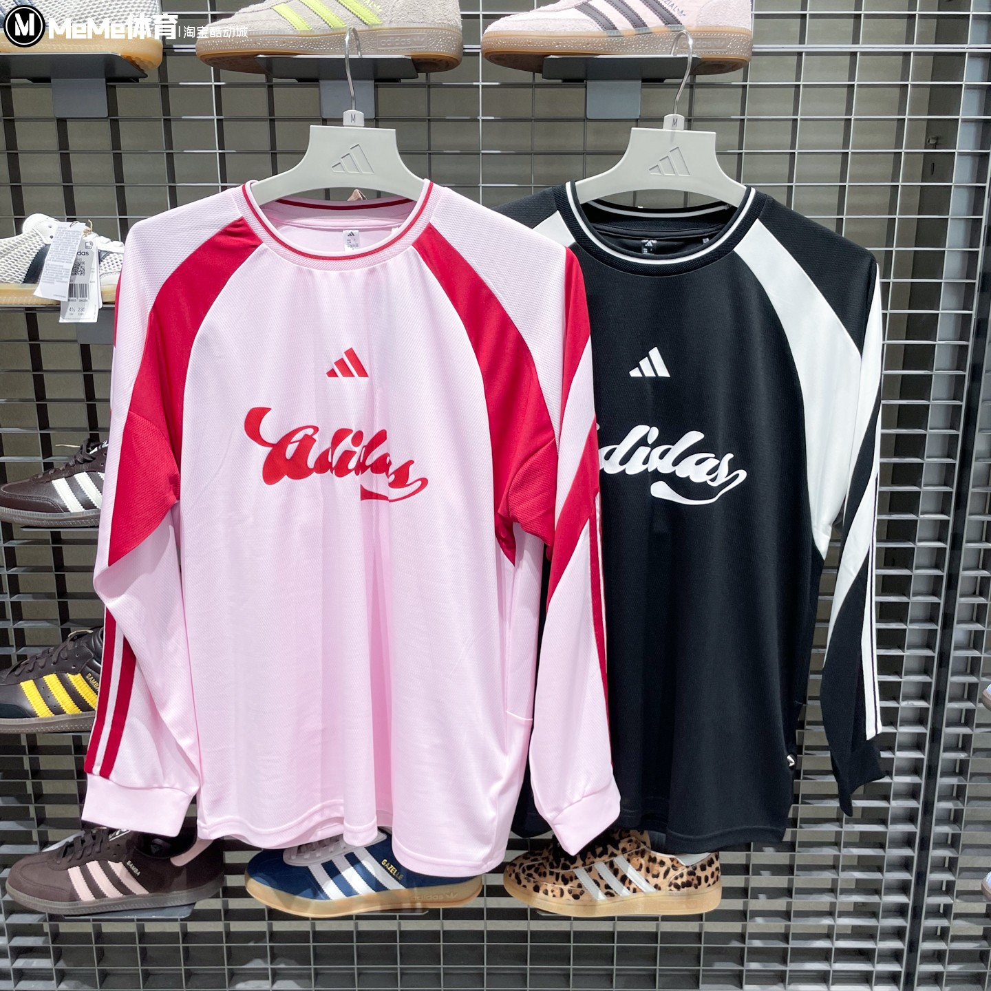 阿迪达斯女款2026春新品足球风个性宽松运动长袖T恤JY7638 JY7640
