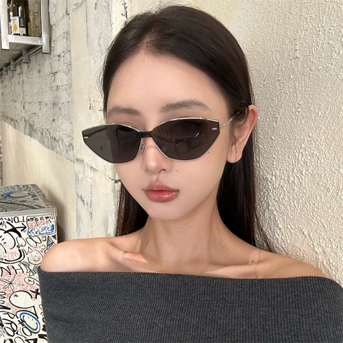 MELIYA2026春夏新款复古猫眼墨镜女高级感方圆脸小棕镜太阳镜防晒