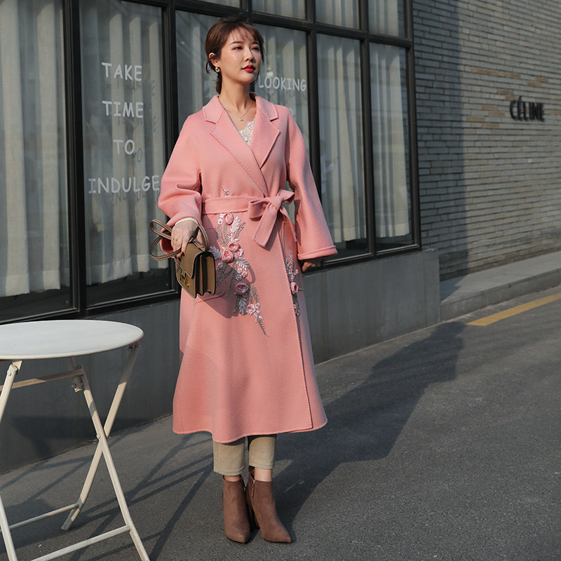 2023新款粉红玛丽新款百分百羊毛大衣双面呢长款绣花风衣水波纹