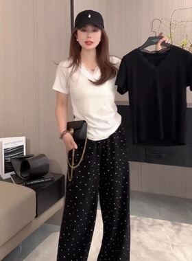 kokokaaran/可可咔伦25新款V领拼接蕾丝花边修身显瘦短袖SH250205