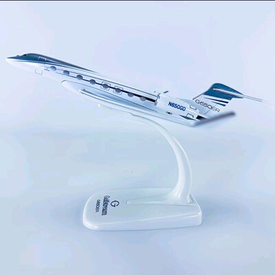 1:200实心合金16cm飞机模型航模湾流宇航公司G650ER公务机原型机