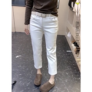 2025大码显瘦遮肉加绒八分直筒牛仔烟管裤秋冬新款时尚牛仔裤女